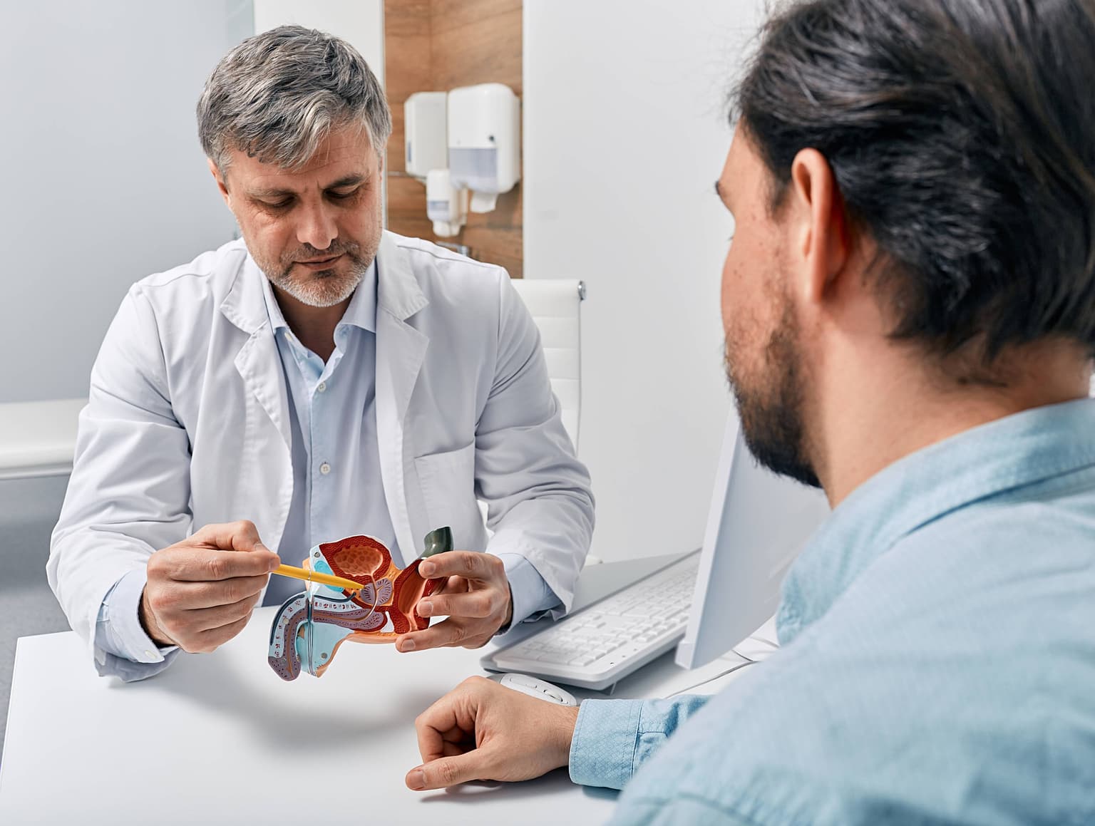 Adenom de prostată: cauze, simptome, complicații, tratament